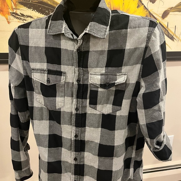 MARVEL COMIC UPCYCLED BLACK & GREY FLANNEL BUTTON SHIRT MEDIUM - Picture 5 of 9